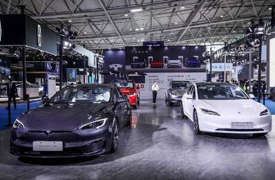 特斯拉亮相齐鲁国际车展 Model 3/Y 推出限时低息置换政策