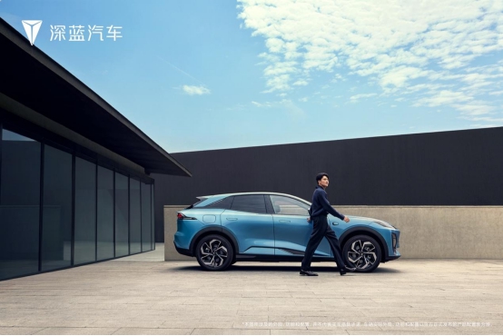 科技新主流suv——深蓝s07正式上市,左手、右手开辟新能源细分新蓝海07258