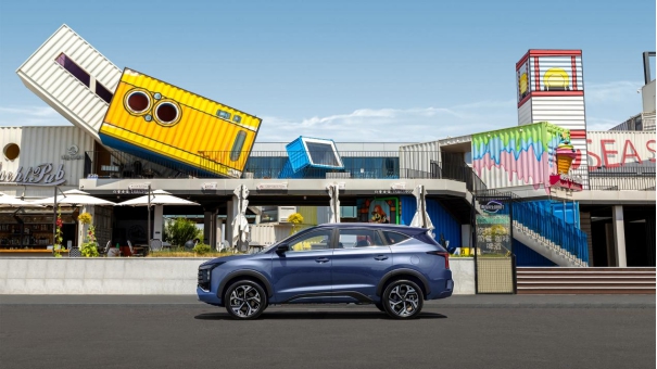 9.98-14.98万元 大七座电混suv 江淮x8 e家正式上市2326.