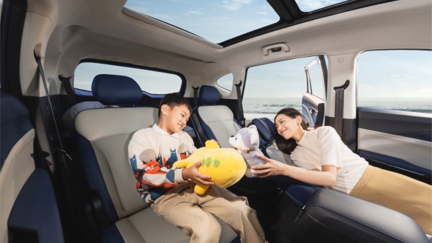 9.98-14.98万元 大七座电混suv 江淮x8 e家正式上市1456.