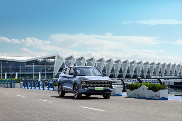 9.98-14.98万元 大七座电混suv 江淮x8 e家正式上市729.j