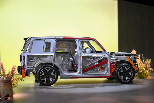 【新闻通稿】家庭新硬派iCAR V27济南正式上市，售价16.98万元起(1)1